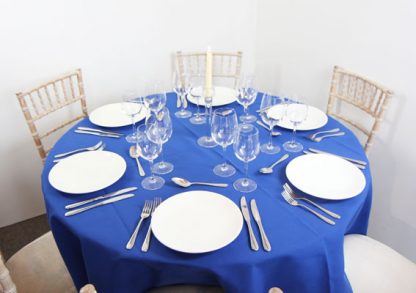 4ft/122cm Dia Round(Seats 6/7)