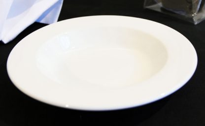 Concept rimmed soup plate